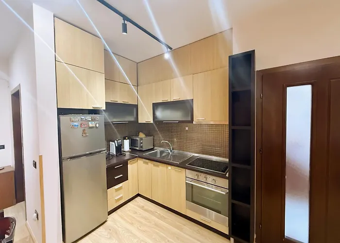 Orange Tree House Willa Tirana