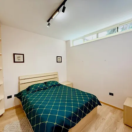 Villa Orange Tree House Tiran