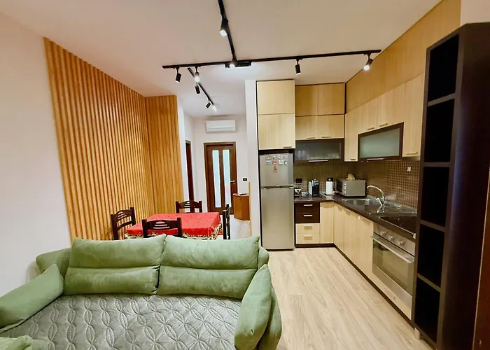 Orange Tree House * Tirana